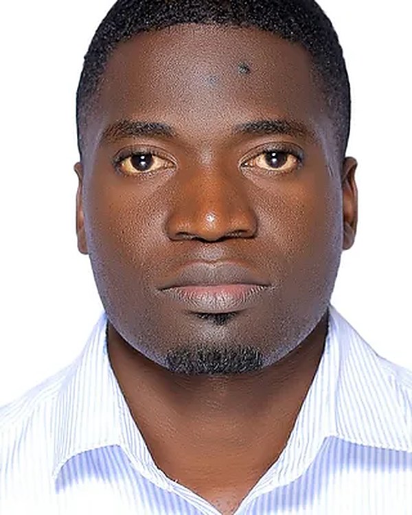 Portrait of Ronnie Kyeyune